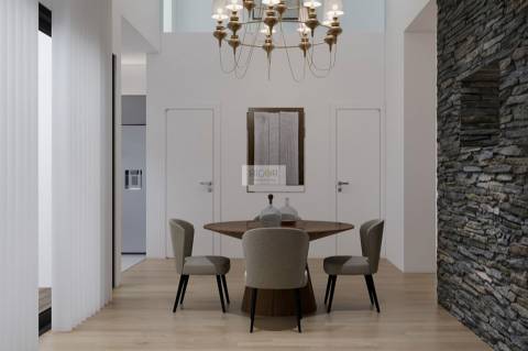 Moradia T3+1 a 50 metros da estação da CP em São Romão Coronado