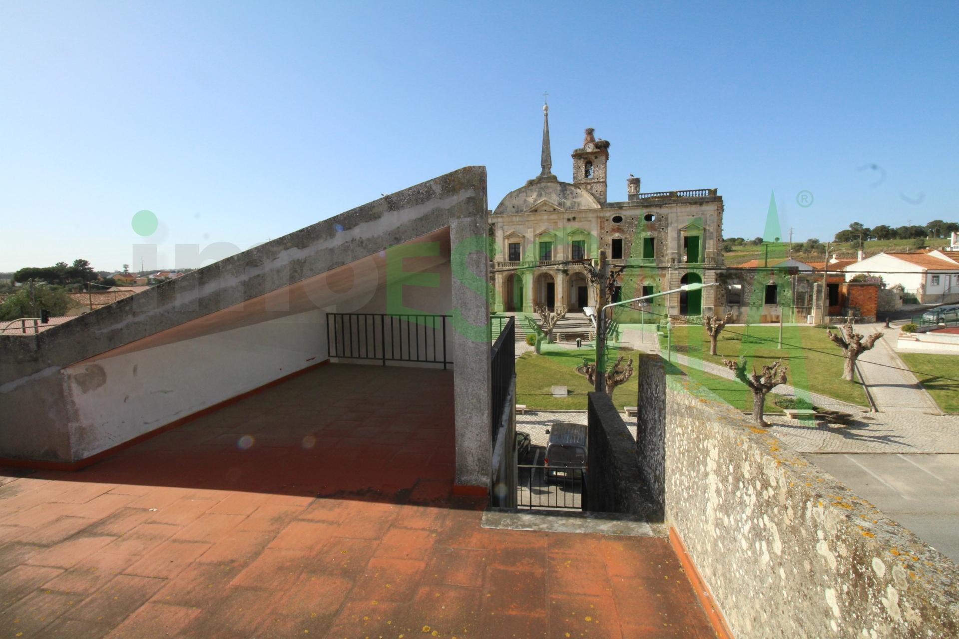 Moradia T2 Venda em Manique do Intendente, Vila Nova de São Pedro e Maçussa,Azambuja