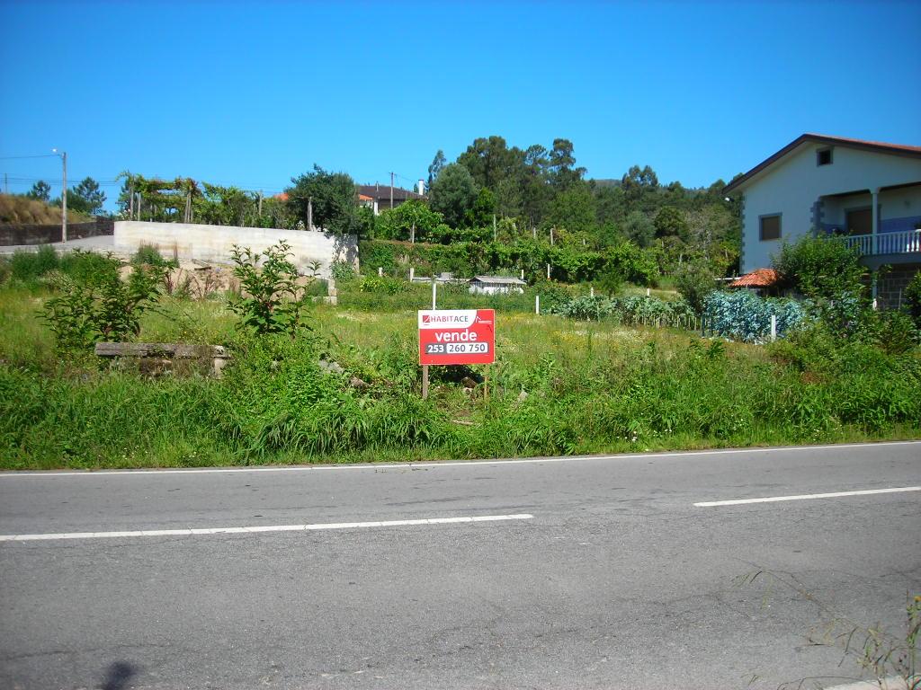 Terreno  Venda em Pico de Regalados, Gondiães e Mós,Vila Verde