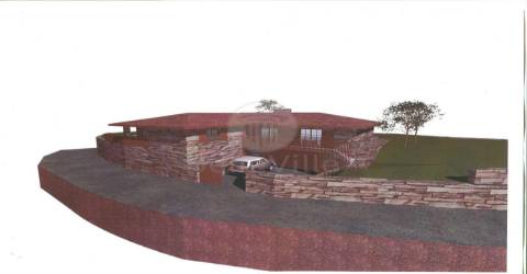 Terreno com duas casas para restauro com 2950m²