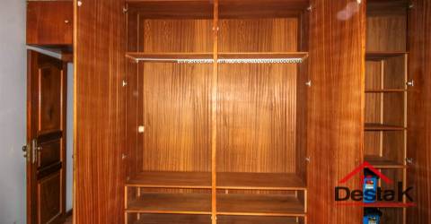 Quintinha com terreno de 3.060 m² situada em Santo Tirso, Roriz, Porto