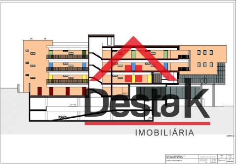 Loja inserida no Edifício MONSERRATE situado em Matosinhos e Leça da Palmeira