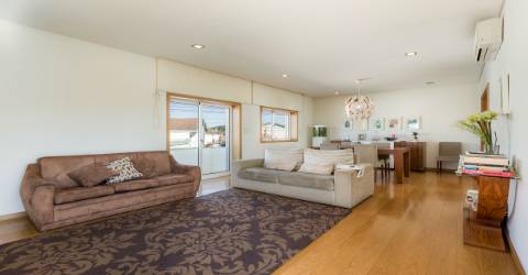 Moradia Isolada T3 Venda em Nespereira e Casais,Lousada