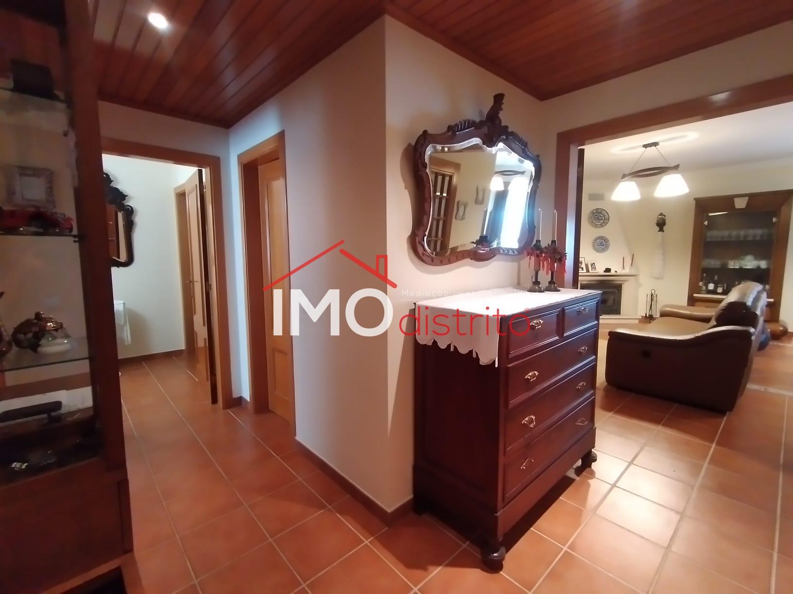 Apartamento T3, com piscina