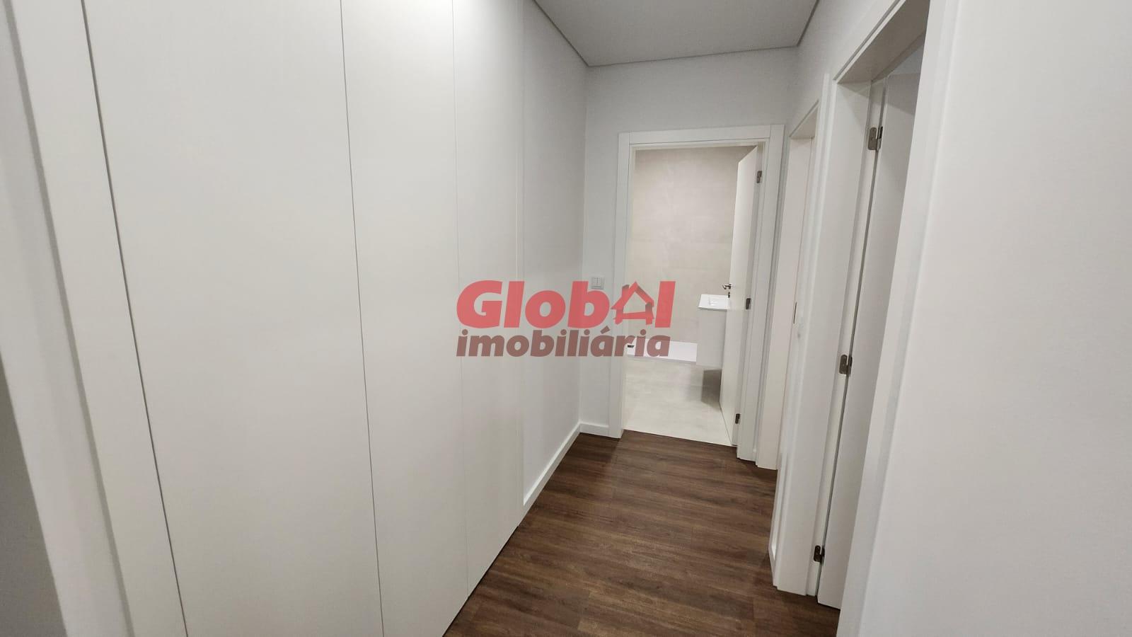 Apartamento T3 Venda em Viseu,Viseu