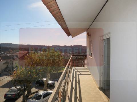 Moradia Isolada T3 Venda em Tourais e Lajes,Seia