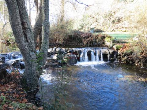Quinta T8 Venda em Moimenta da Serra e Vinhó,Gouveia