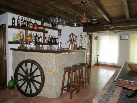 Moradia Isolada T6 Venda em Seia, São Romão e Lapa dos Dinheiros,Seia