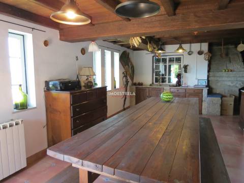 Moradia Isolada T6 Venda em Seia, São Romão e Lapa dos Dinheiros,Seia