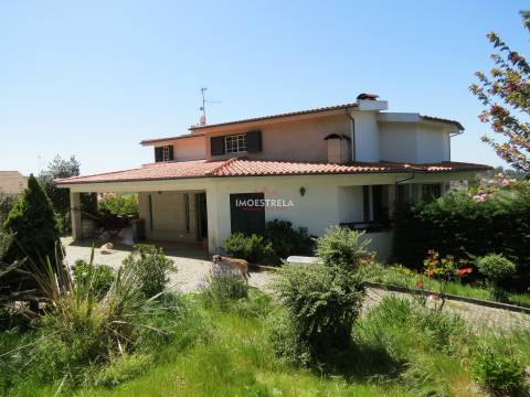 Moradia Isolada T6 Venda em Seia, São Romão e Lapa dos Dinheiros,Seia