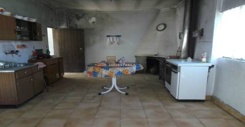 Moradia T3 Venda em Meruge,Oliveira do Hospital