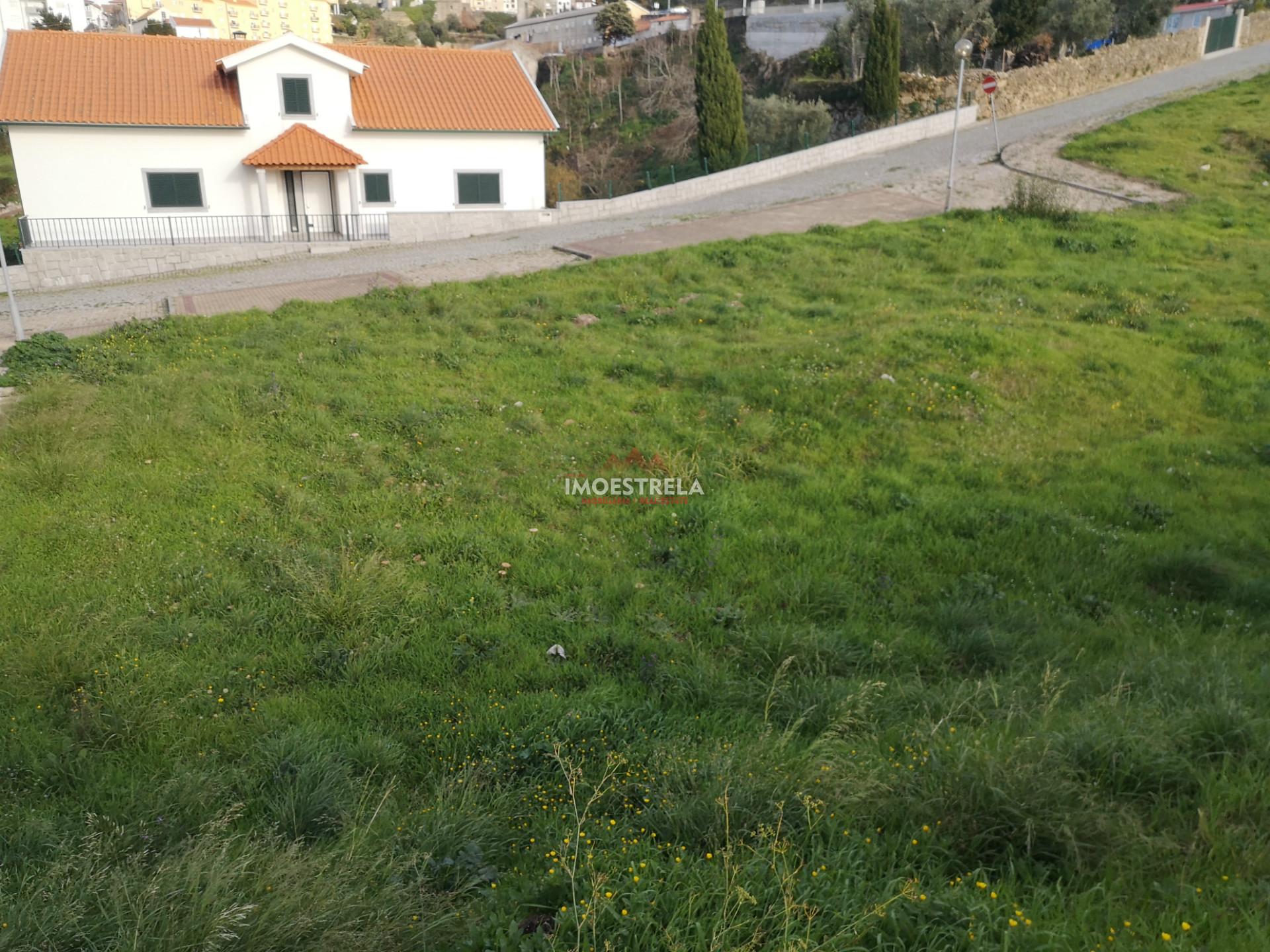 Lote de Terreno  Venda em Gouveia,Gouveia