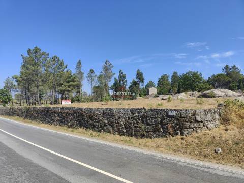 Quinta  Venda em Moimenta da Serra e Vinhó,Gouveia