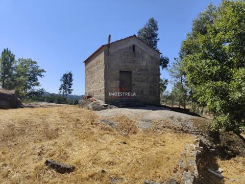 Quinta  Venda em Moimenta da Serra e Vinhó,Gouveia