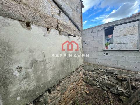 Moradia para Restaurar T4 Venda em Mangualde, Mesquitela e Cunha Alta,Mangualde