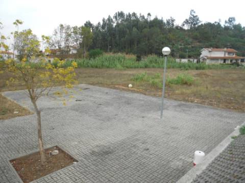 Loteamento com 15 lotes - Coimbra