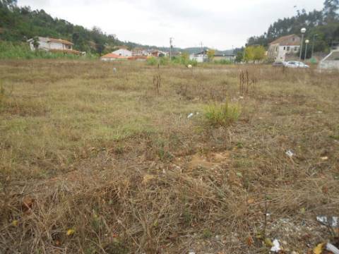 Loteamento com 15 lotes - Coimbra