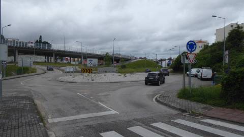 Terreno para construção - Santa Clara, Coimbra.