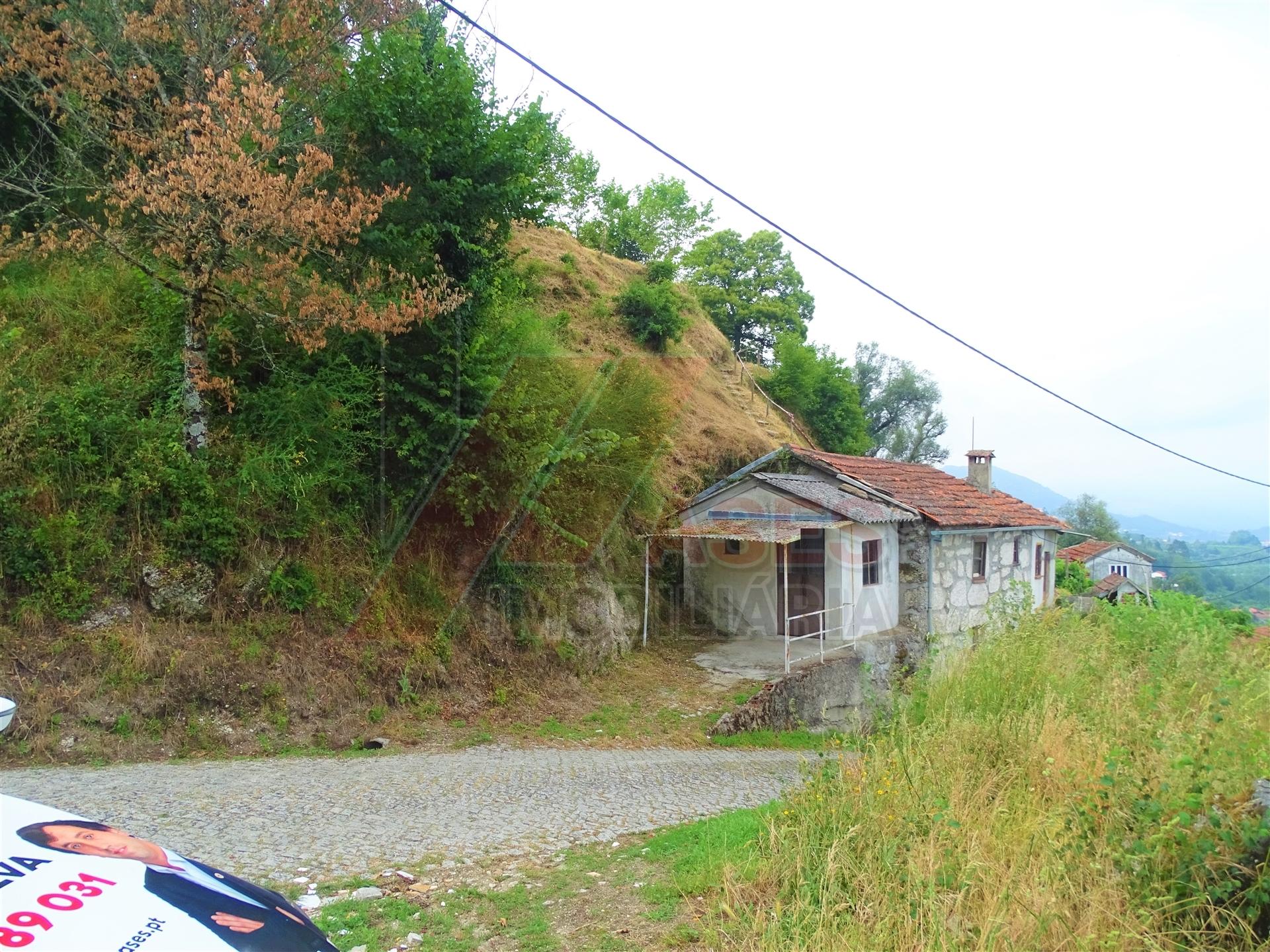 MORADIA EM RIBAS COM FANTÁSTICAS VISTAS!