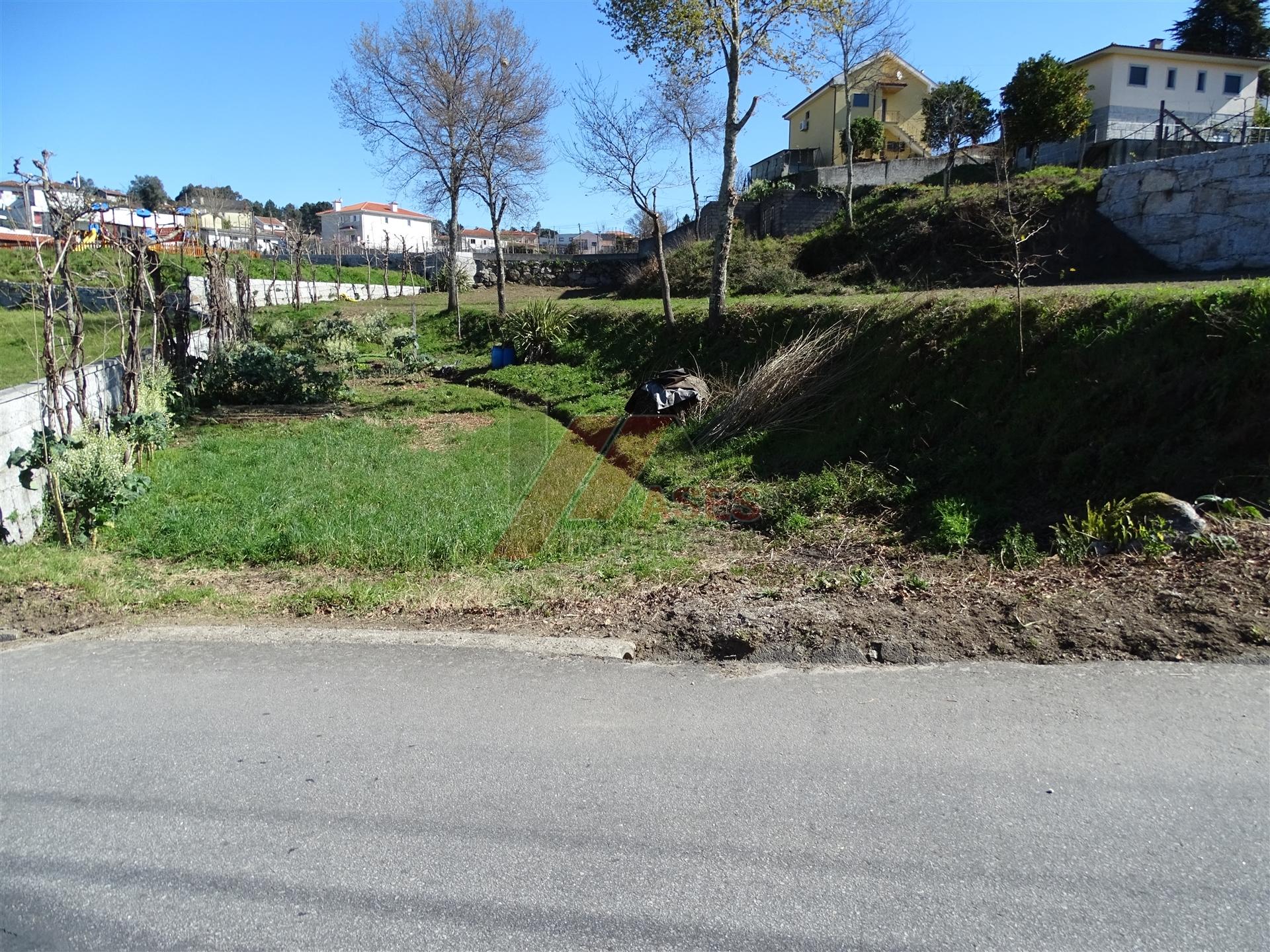 Terreno Para Construção T0 Venda em Fornelos,Fafe