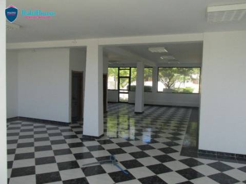 Loja  Venda em Ranhados,Viseu