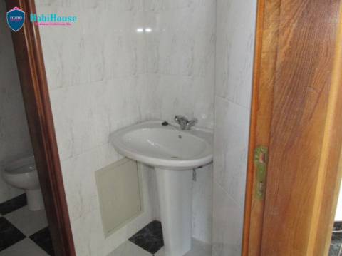 Loja  Venda em Ranhados,Viseu