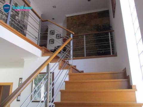 Moradia T4 Venda em Mundão,Viseu