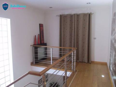 Moradia T4 Venda em Mundão,Viseu