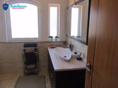 Moradia T4 Venda em Mundão,Viseu