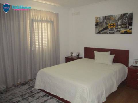 Moradia T4 Venda em Mundão,Viseu