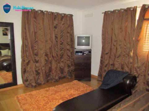 Moradia T4 Venda em Mundão,Viseu