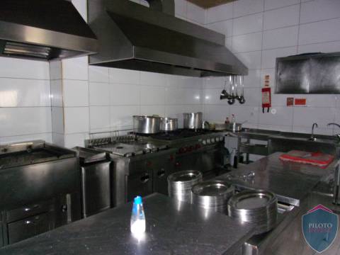 Restaurante T3 Venda em Repeses e São Salvador,Viseu