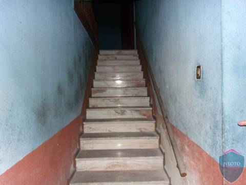 Moradia Rústica T3 Venda em Silgueiros,Viseu