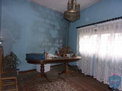 Moradia Rústica T3 Venda em Silgueiros,Viseu