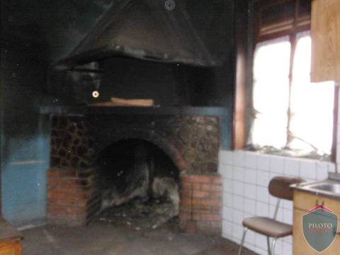 Moradia Rústica T3 Venda em Silgueiros,Viseu