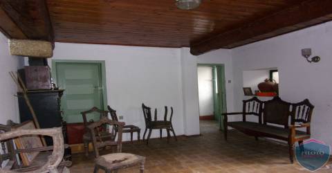 Moradia Rústica T4 Venda em Silgueiros,Viseu