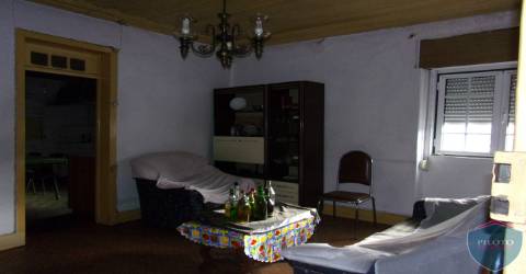 Moradia Rústica T4 Venda em Silgueiros,Viseu