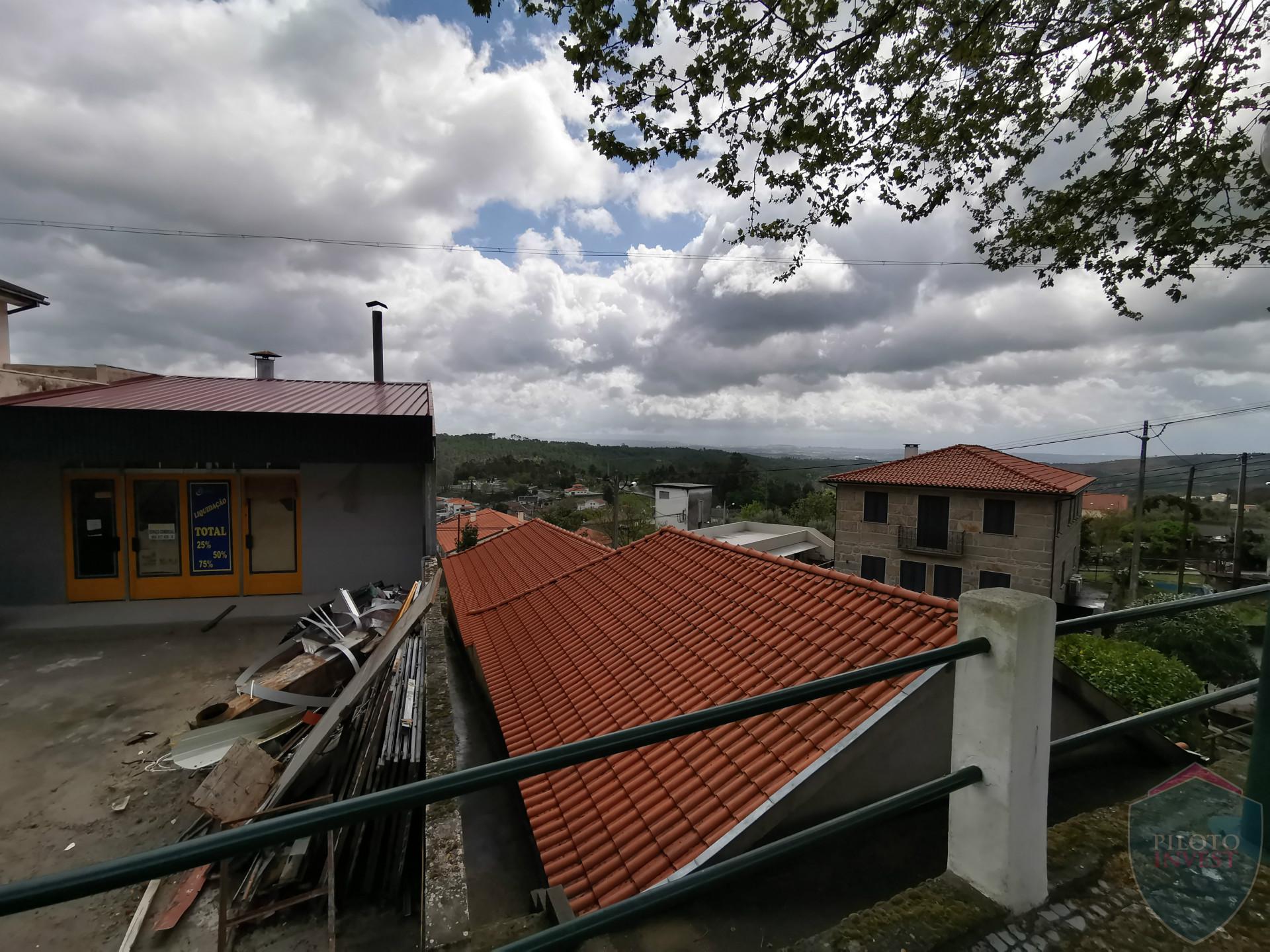 Prédio  Venda em Cavernães,Viseu