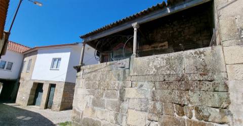 Moradia para Restaurar T4 Venda em Ribafeita,Viseu