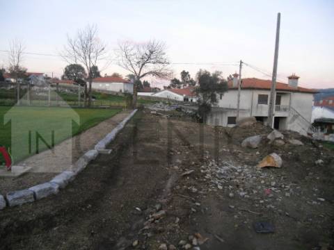 Moradia Isolada T3 Venda em Landim,Vila Nova de Famalicão