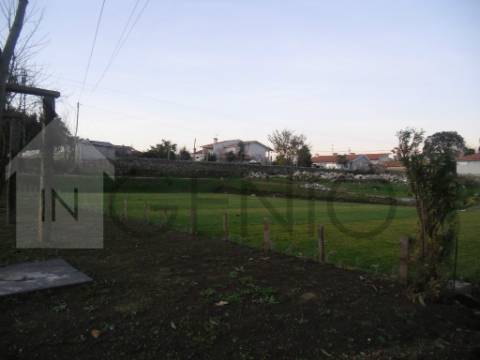 Moradia Isolada T3 Venda em Landim,Vila Nova de Famalicão