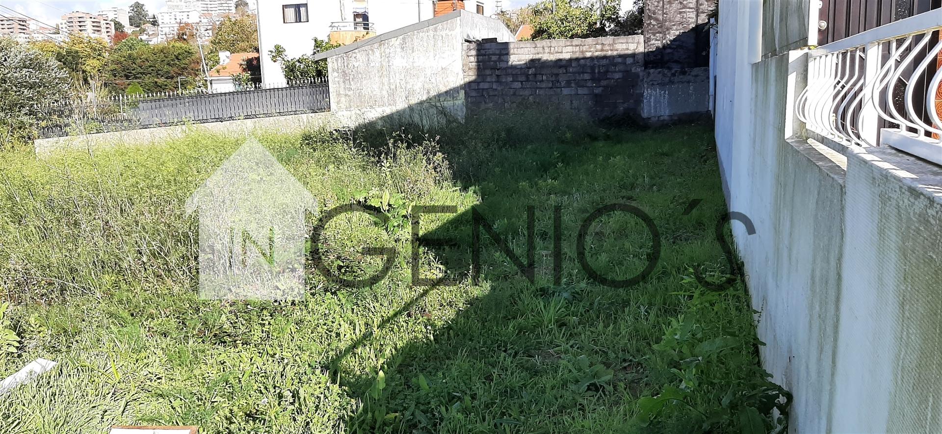 Lote de Terreno  Venda em Mafamude e Vilar do Paraíso,Vila Nova de Gaia