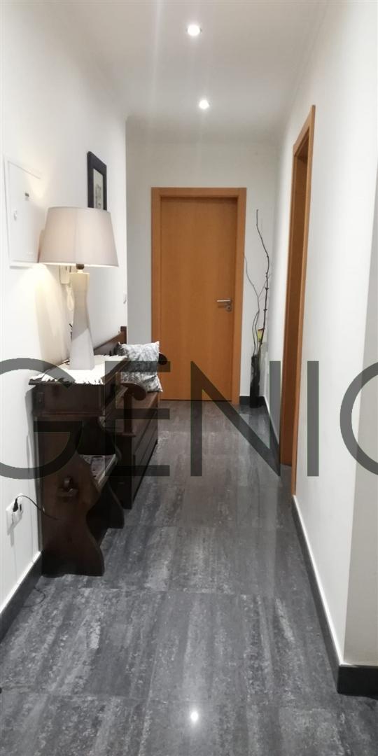 Apartamento T5 de Luxo, Beja