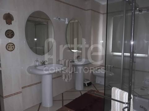 Moradia T5 Venda em Avelãs de Caminho,Anadia