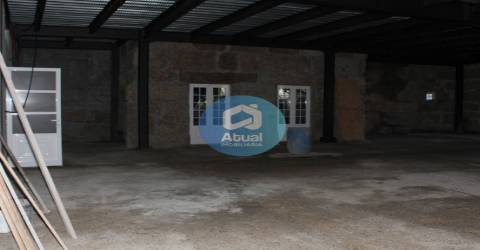 Loja  Arrendamento em Caldas de Vizela (São Miguel e São João),Vizela
