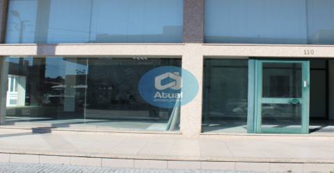 Loja  Venda em Raimonda,Paços de Ferreira