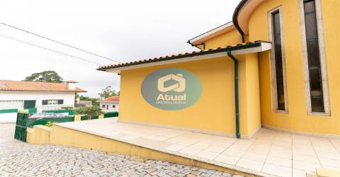 Moradia T5 Venda em Tabuadelo e São Faustino,Guimarães