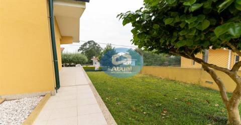 Moradia T5 Venda em Tabuadelo e São Faustino,Guimarães