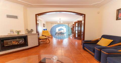 Moradia T5 Venda em Tabuadelo e São Faustino,Guimarães