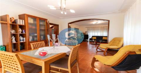 Moradia T5 Venda em Tabuadelo e São Faustino,Guimarães